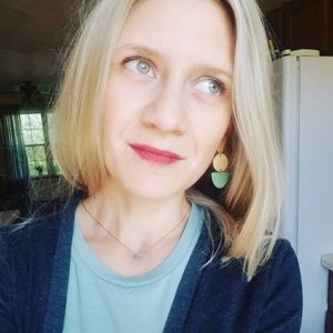 Meet your Posher, Abbie